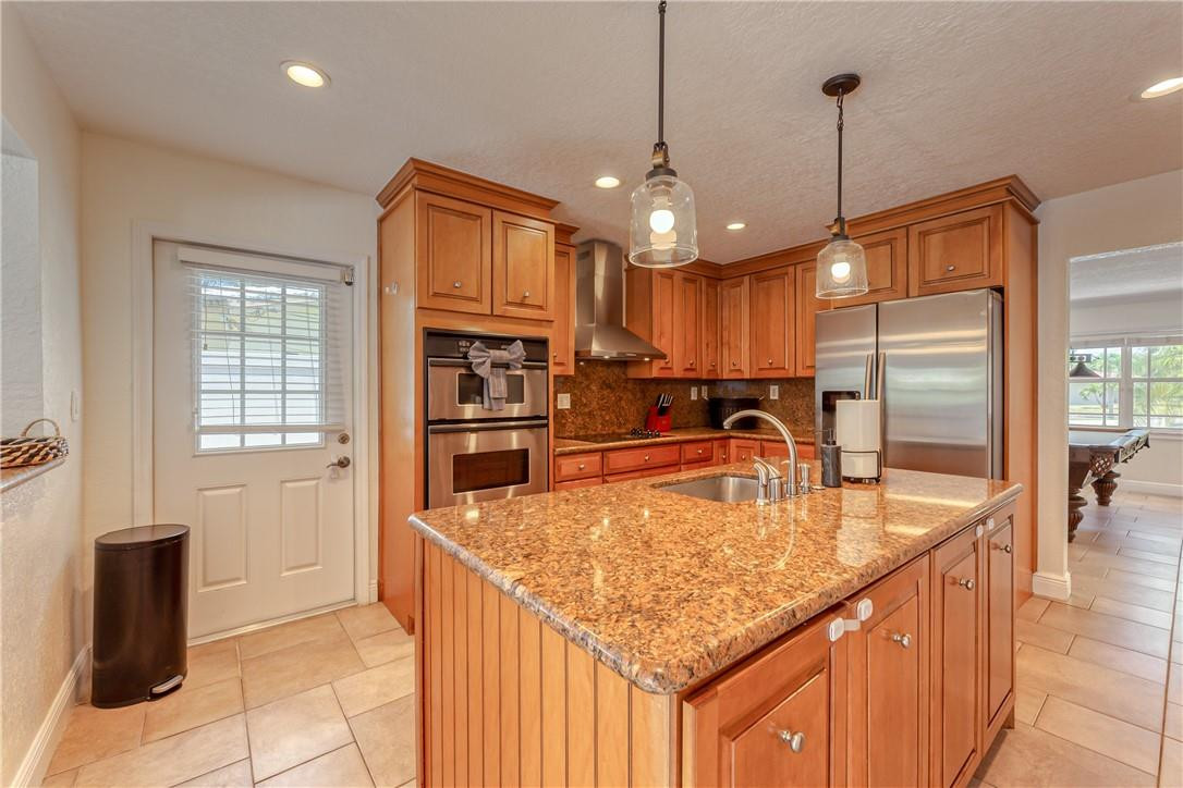 CORAL TERRACE - Residential