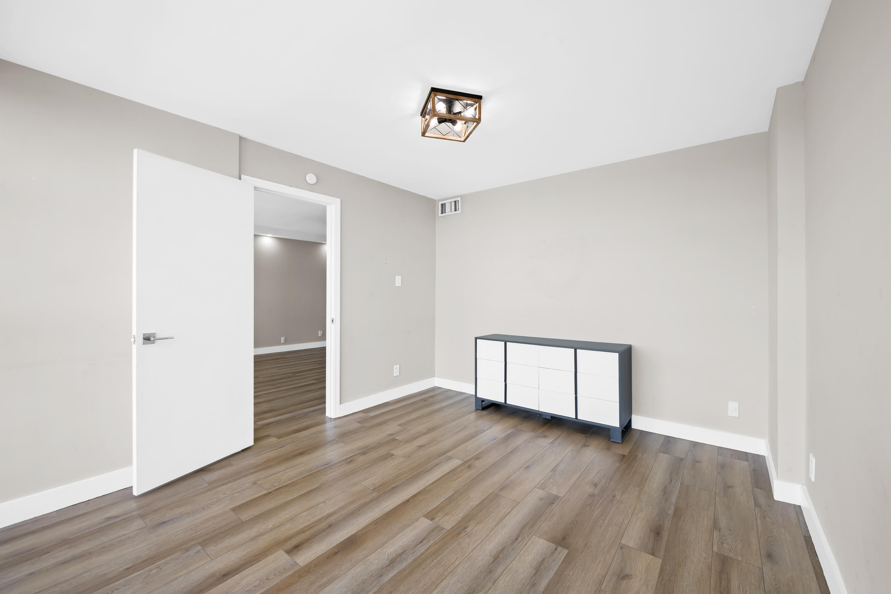 TOWERS OF OCEANVIEW SOUTH - Residential