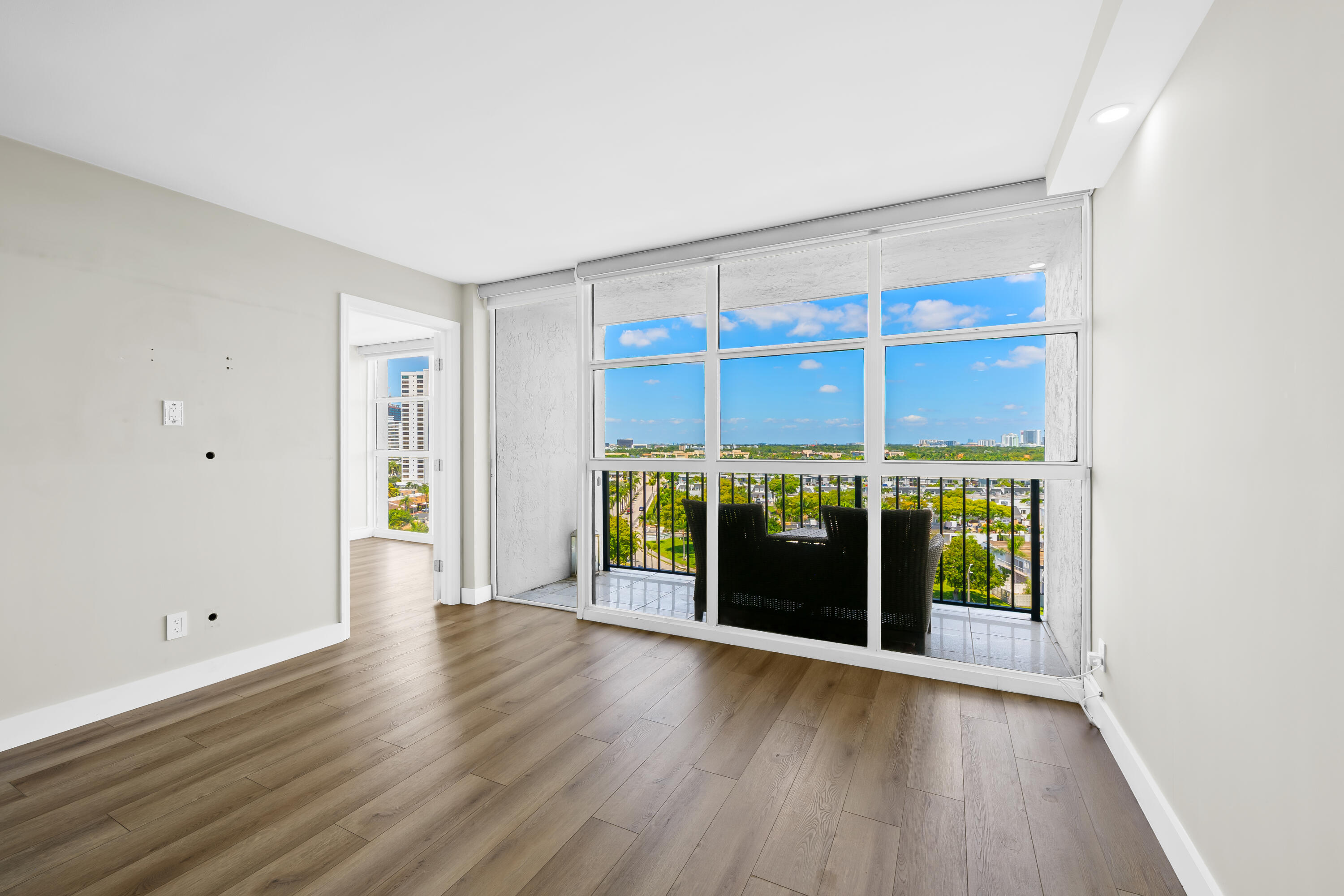 TOWERS OF OCEANVIEW SOUTH - Residential