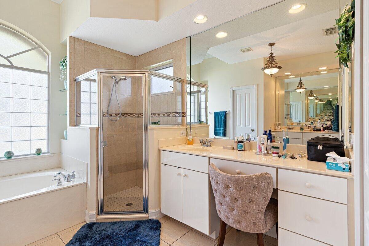 SAWGRASS LAKES PHASE 2 - Residential