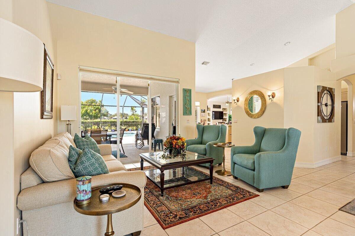 SAWGRASS LAKES PHASE 2 - Residential