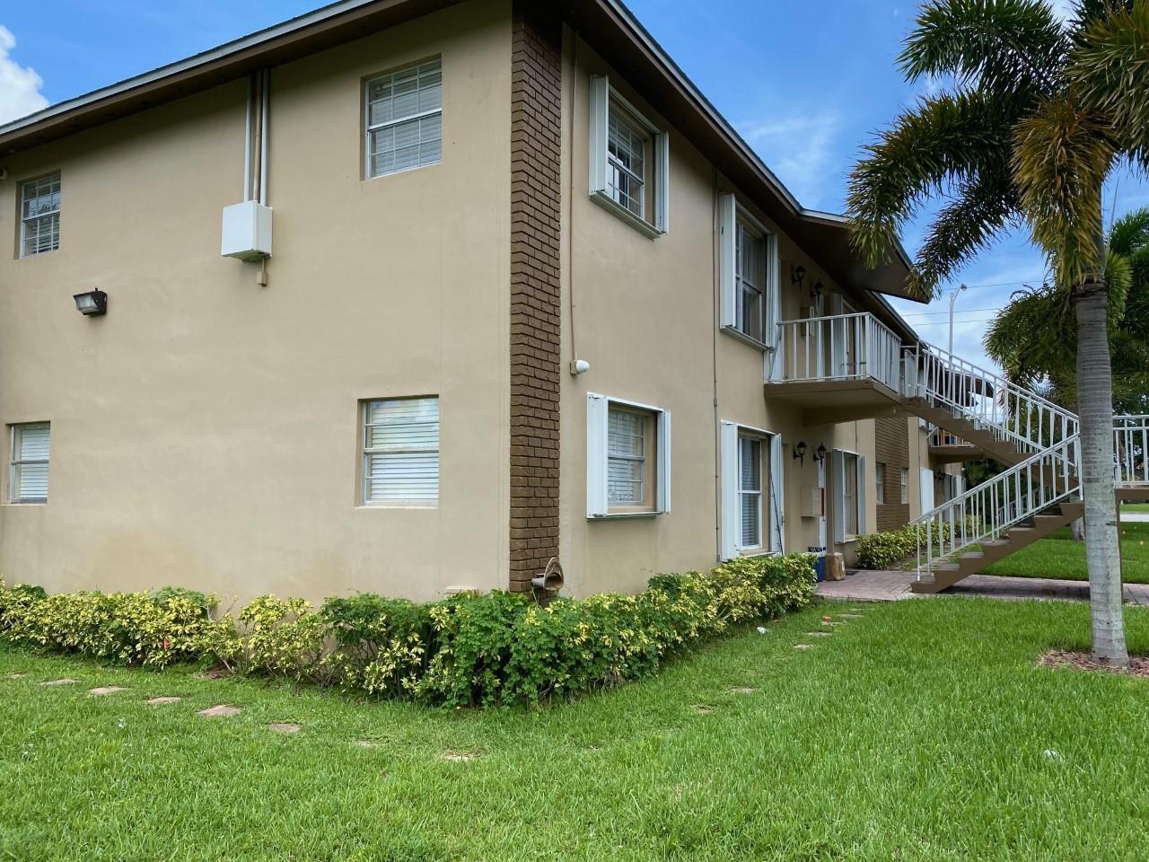 3 SW Hideaway Place