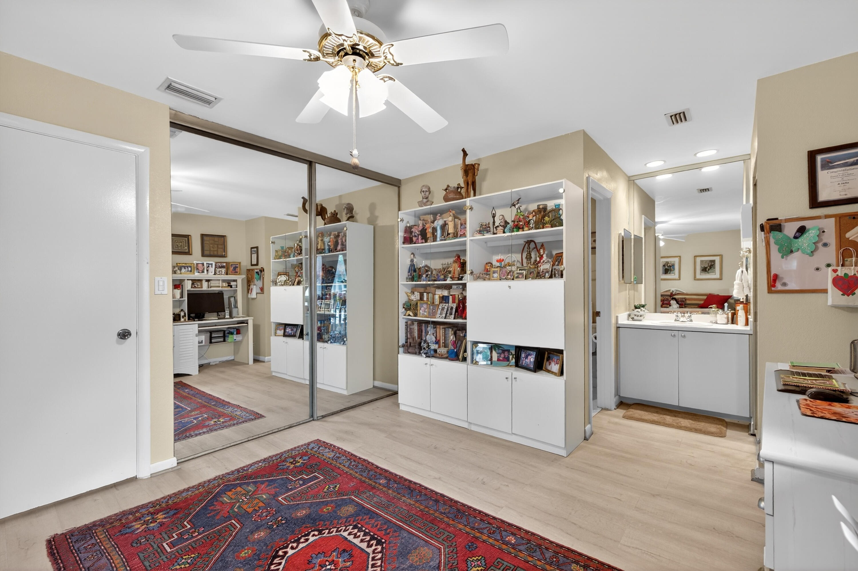 VILLAGER TOWNHOMES - Residential