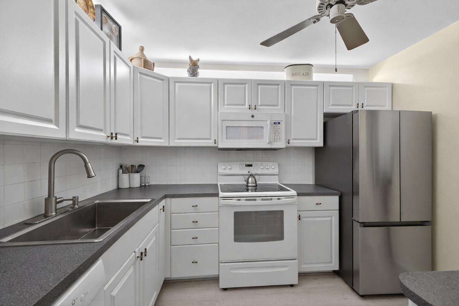 VILLAGER TOWNHOMES - Residential