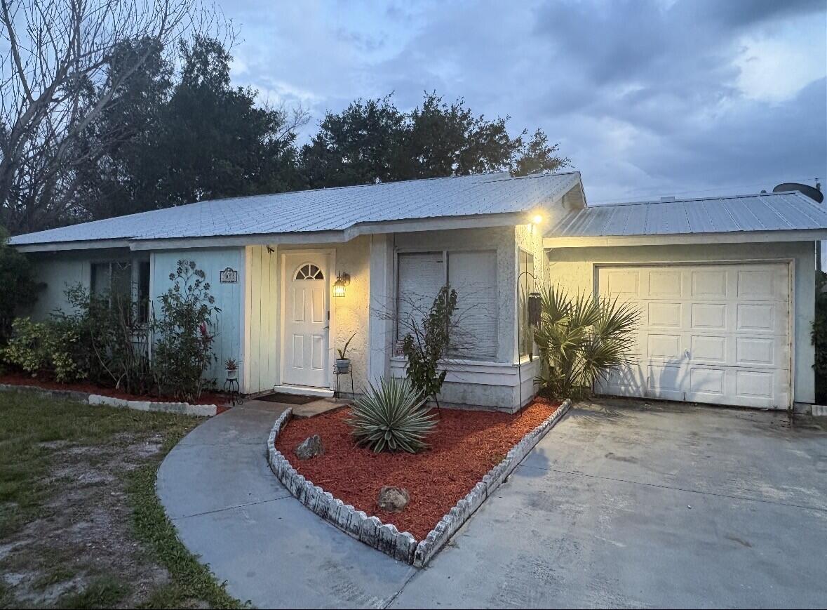 VERO BEACH HIGHLANDS UNIT 5 - Residential