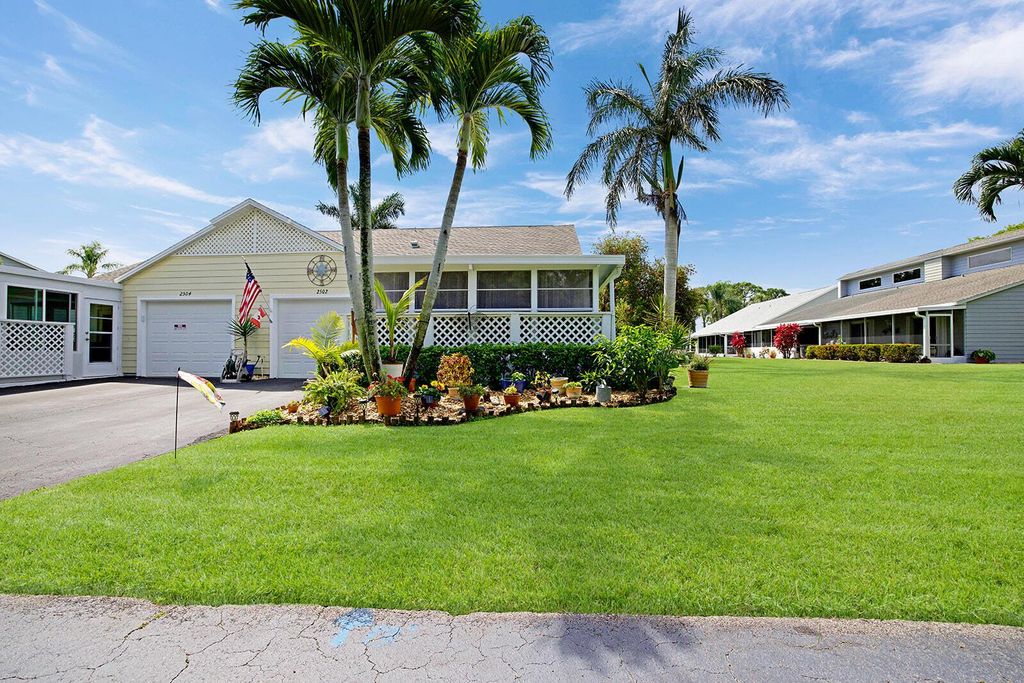 Photo of 2502 SE Tropical East Circle, Port Saint Lucie, FL 34952 (MLS # R10972820)