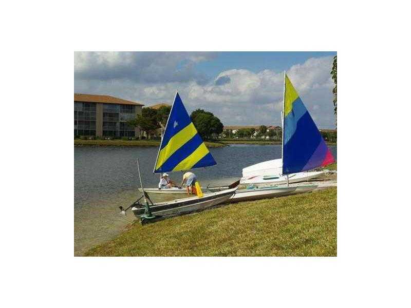 NEW HAMPTON AT CENTURY VI - Residential Lease