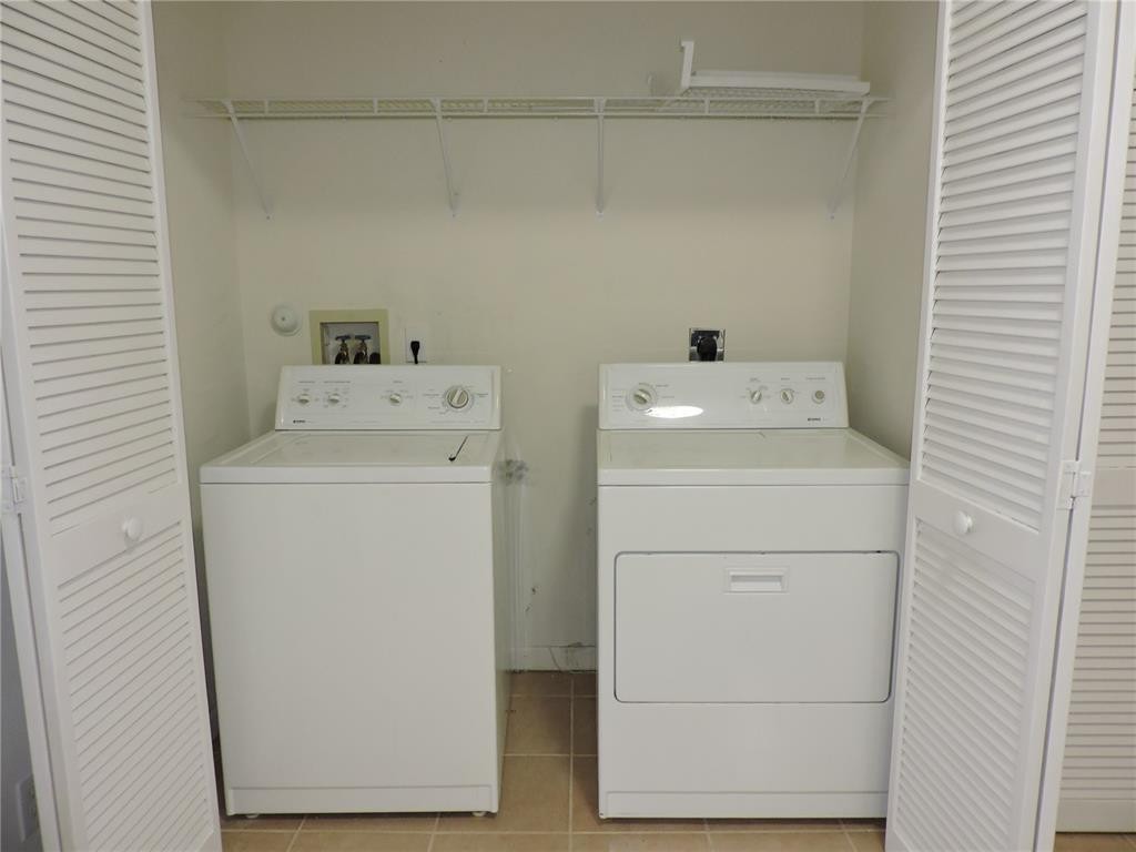 OAKBRIDGE - Residential