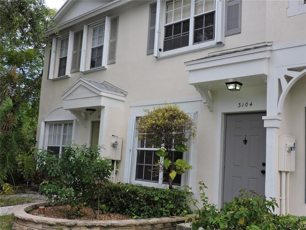 THIS SPACIOUS AND NICE TOWNHOME IS READY FOR NEW OWNER TO ENJOY...SPOTLESS!!! BOTH BEDROOMS UPSTAIRS ENSUITE..GUEST 1/2 BATH DOWNSTAIRS.....SCREENED PATIO ! VERY NICE GATED COMMUNITY IS PET FREINDLY AND OFFERS POOL AND TOT PLAY AREA....CLOSE TO ALL SHOPPING, DINING ETC.
CAN RENT RIGHT AWAY ONE TIME PER YEAR...BUY NOW BEFORE PRICES GO UP!!