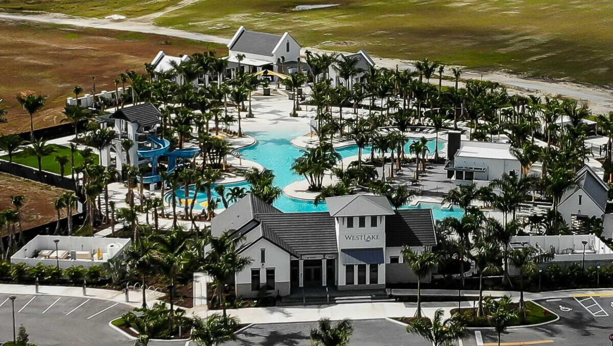 HAMMOCKS OF WESTLAKE - Residential