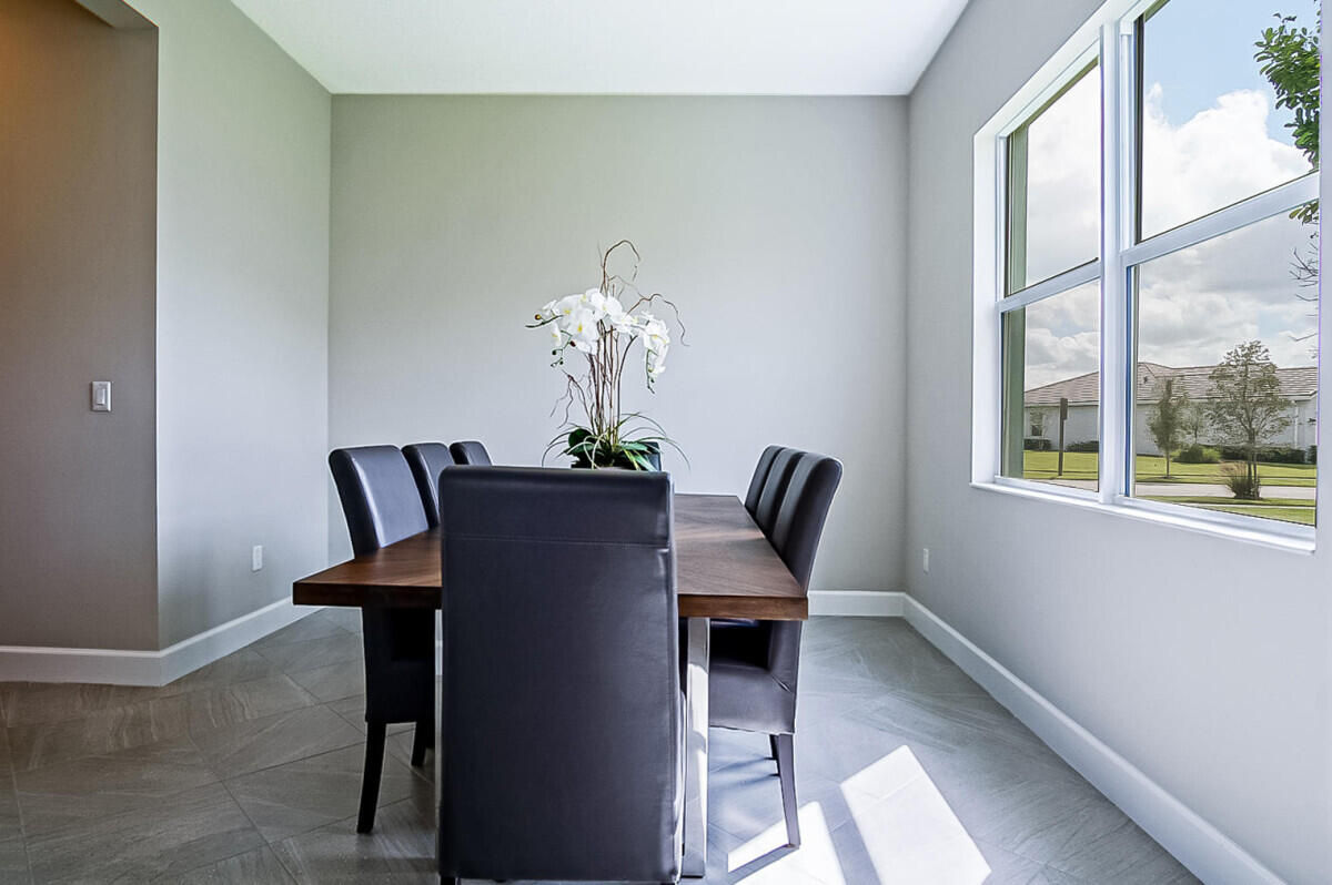 HAMMOCKS OF WESTLAKE - Residential