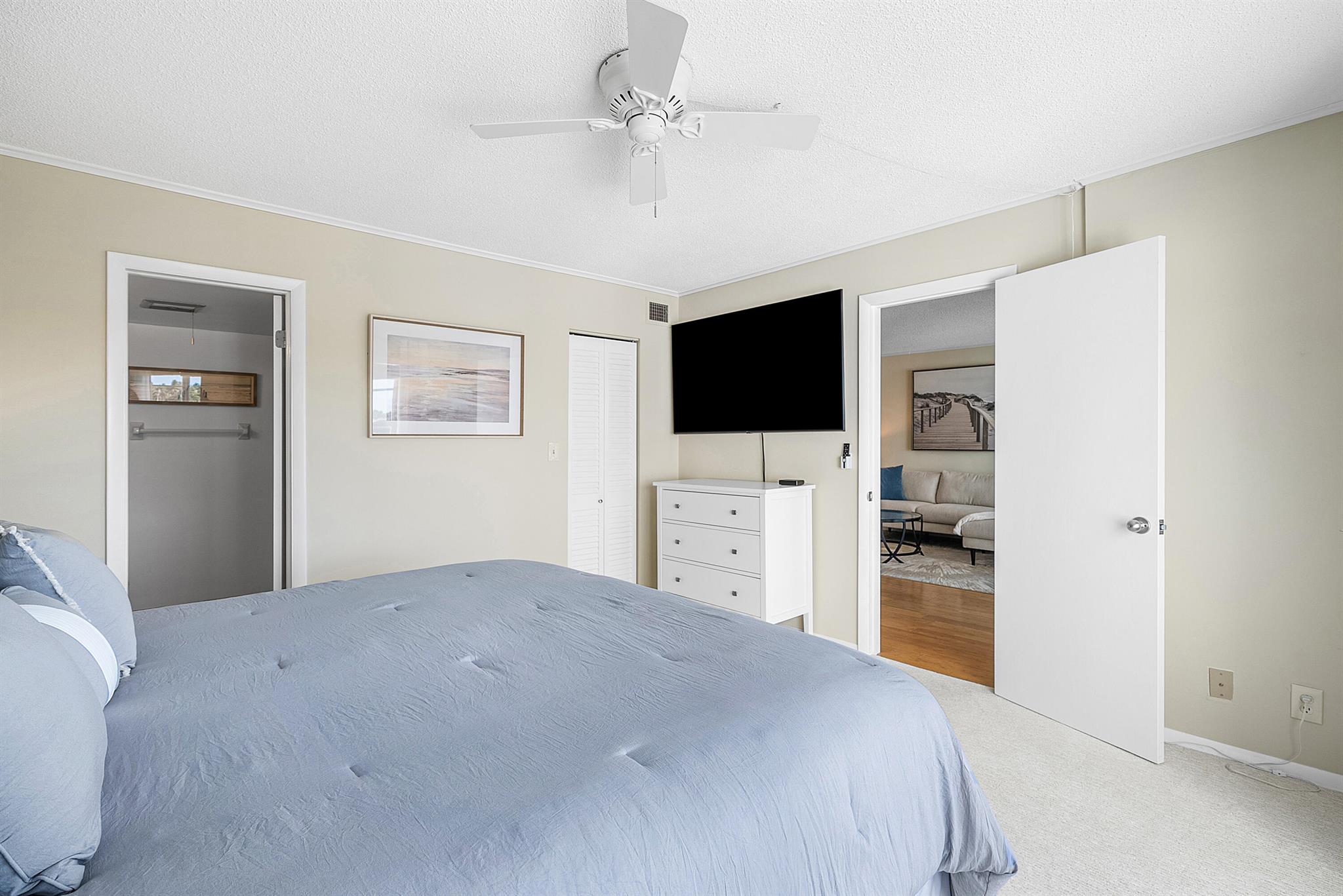 MONTEREY HOUSE CONDO - Residential