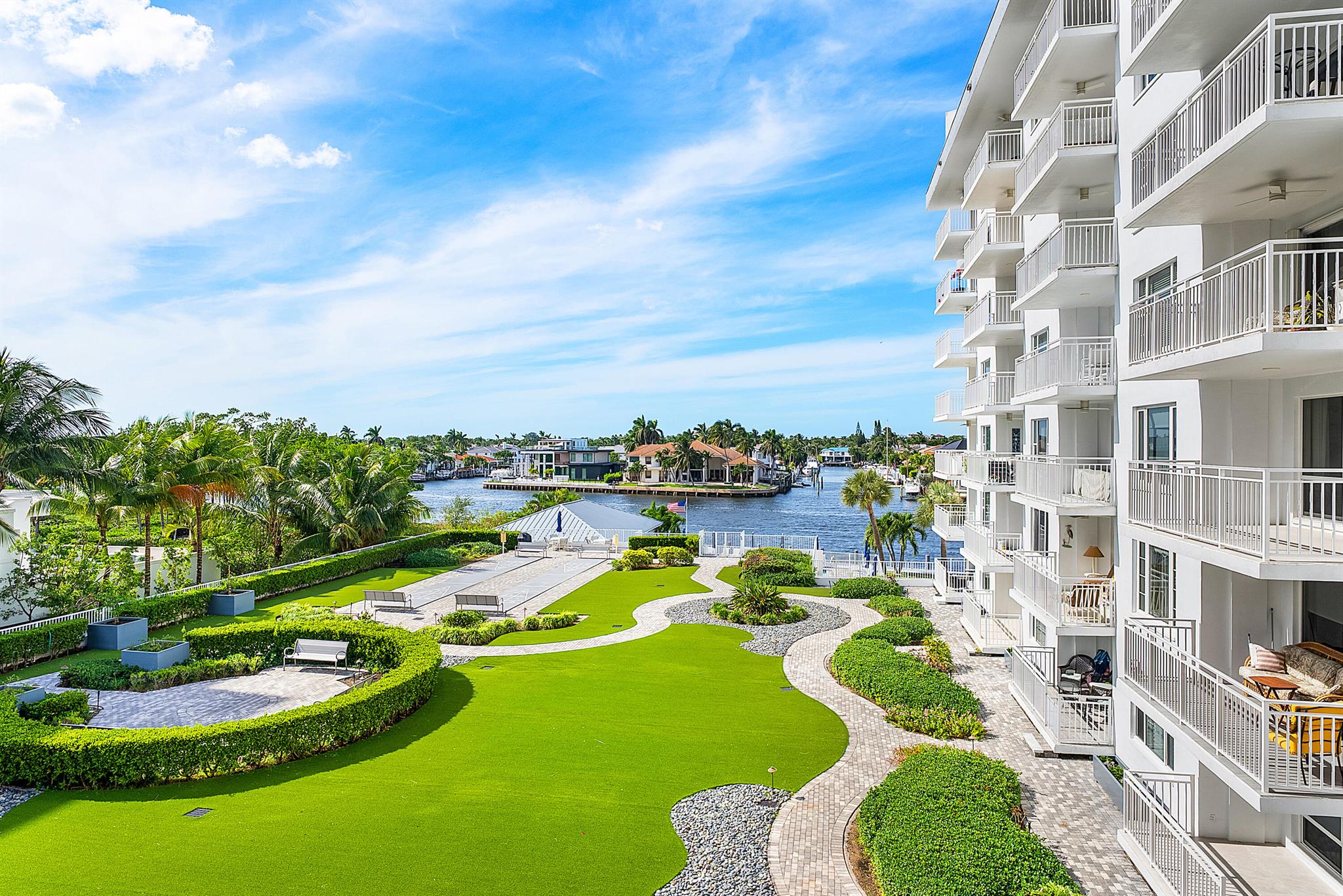 MONTEREY HOUSE CONDO - Residential