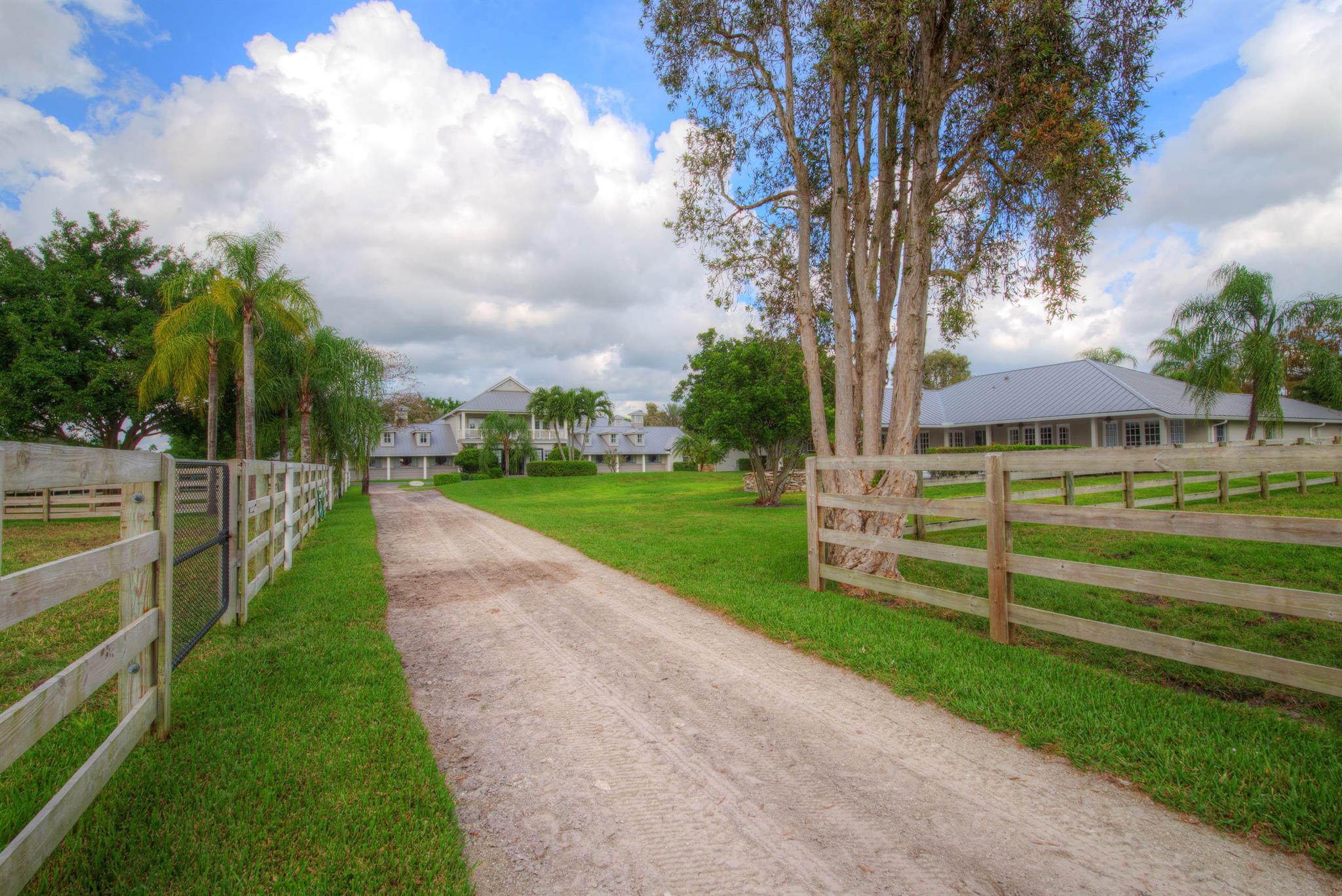 SADDLE TRAIL PARK OF WELL - Residential Lease