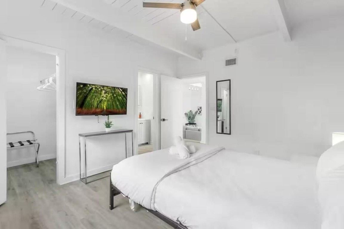 OCEAN BOULEVARD PARK - Residential