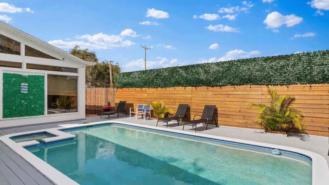 OCEAN BOULEVARD PARK - Residential