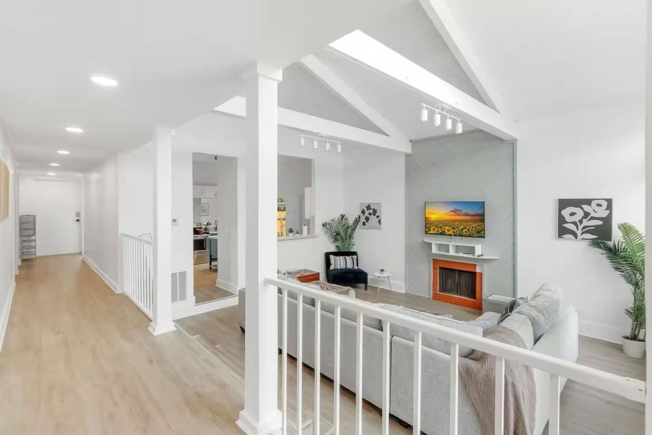 OCEAN BOULEVARD PARK - Residential