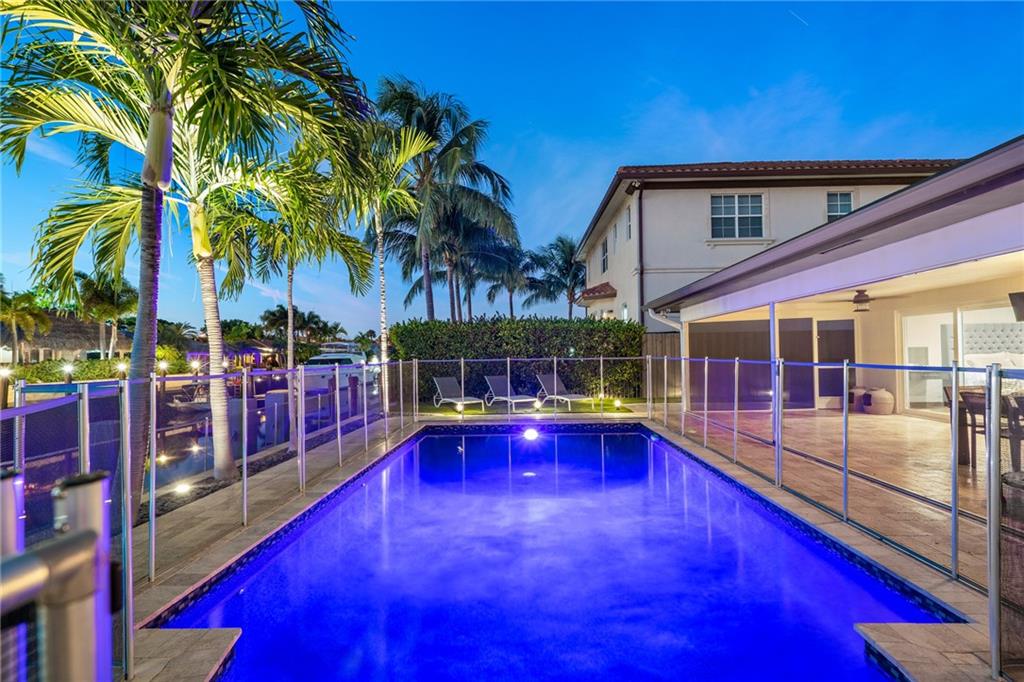 Country Club Isles 42-40 - Residential