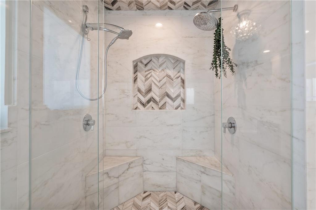 Country Club Isles 42-40 - Residential