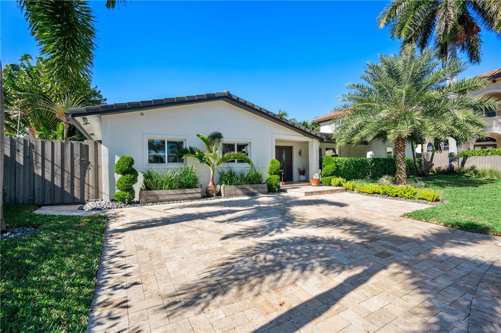 Country Club Isles 42-40 - Residential