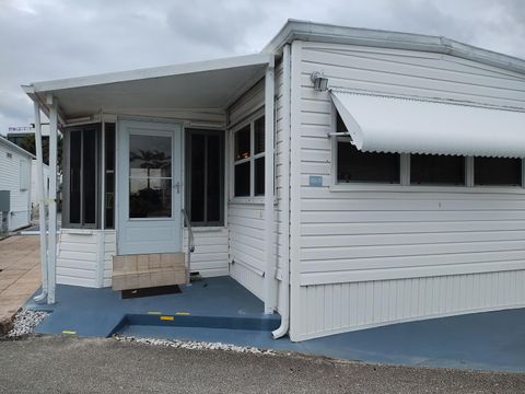 A home in Briny Breezes