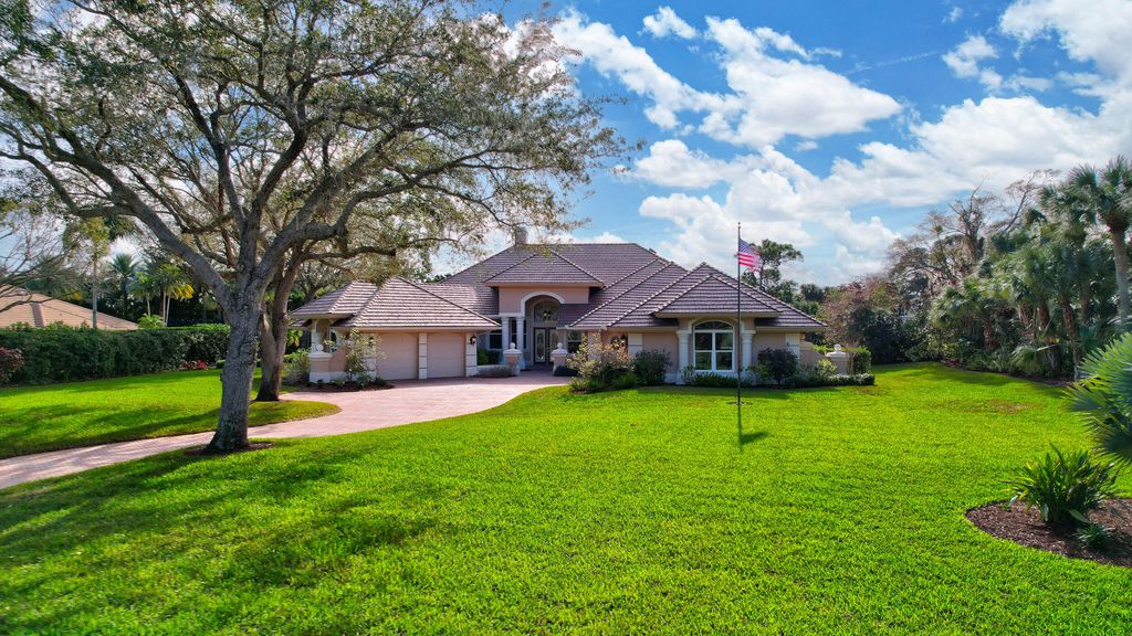 Photo of 5906 SE Congressional Place, Stuart, FL 34997 (MLS # R10948916)
