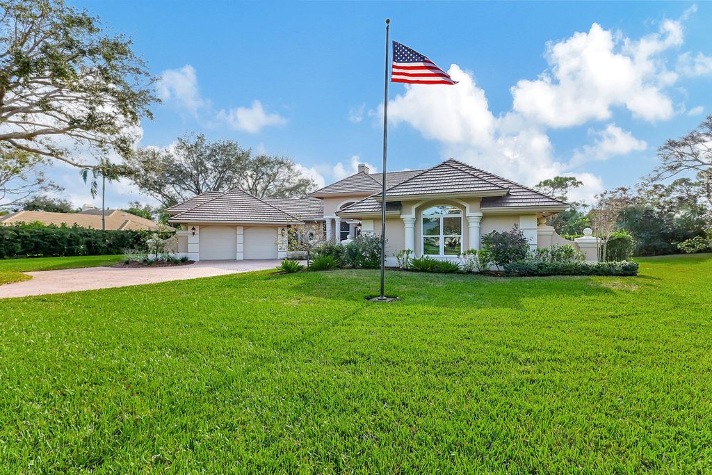 Photo of 5906 SE Congressional Place, Stuart, FL 34997 (MLS # R10948916)