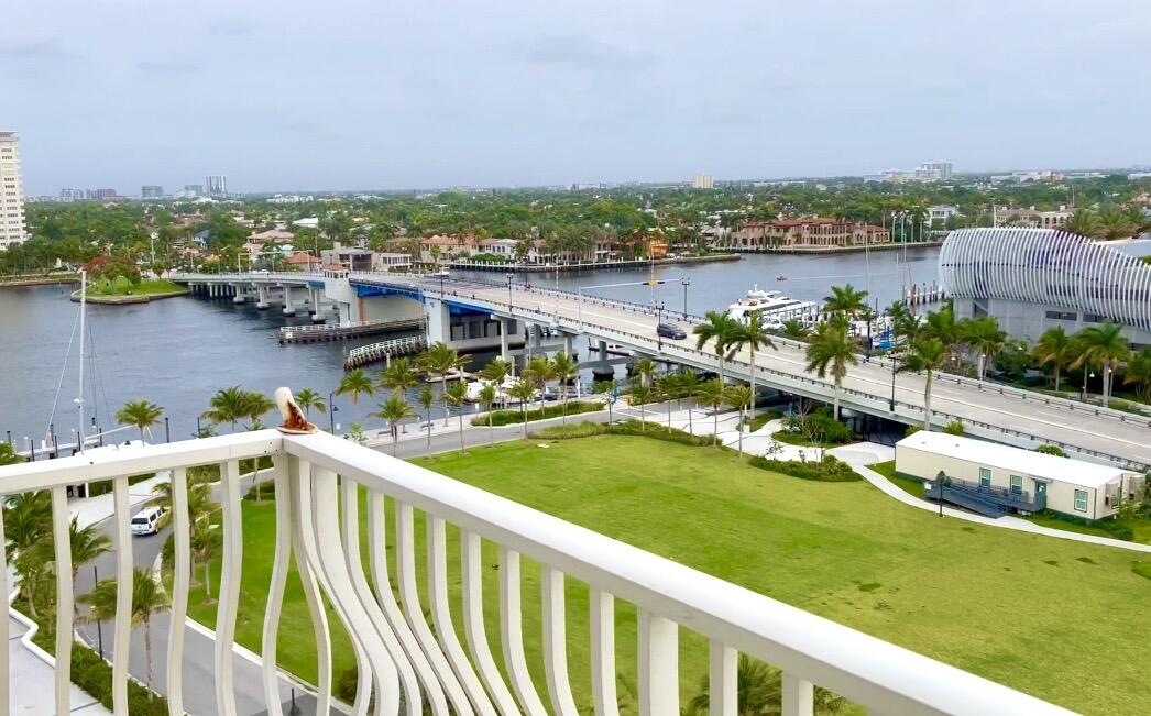 VENETIAN CONDO - Residential Lease