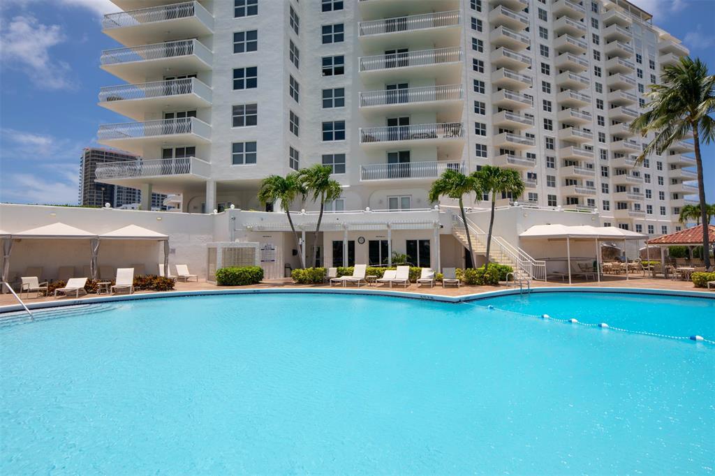 VENETIAN CONDO - Residential Lease