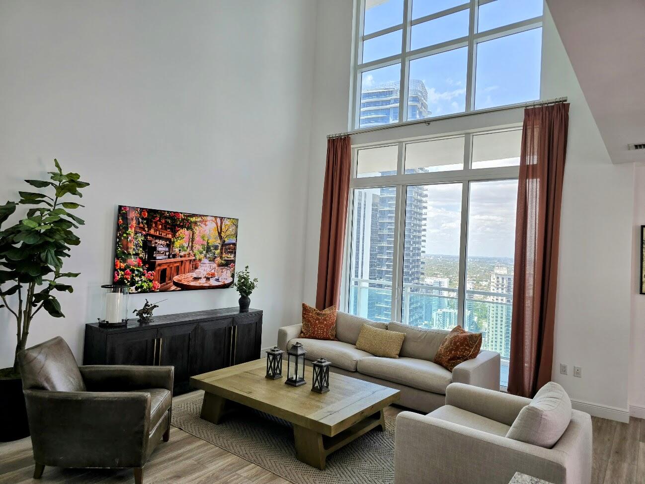 THE PLAZA 901 BRICKELL CO - Residential