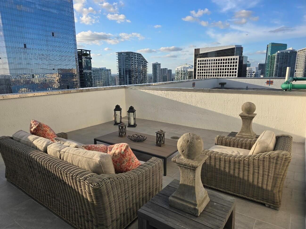 951 Brickell Avenue 4205