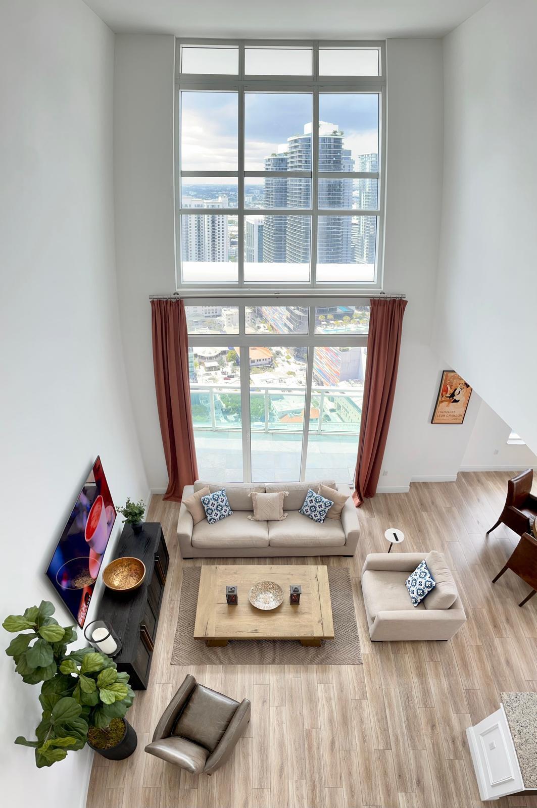 THE PLAZA 901 BRICKELL CO - Residential