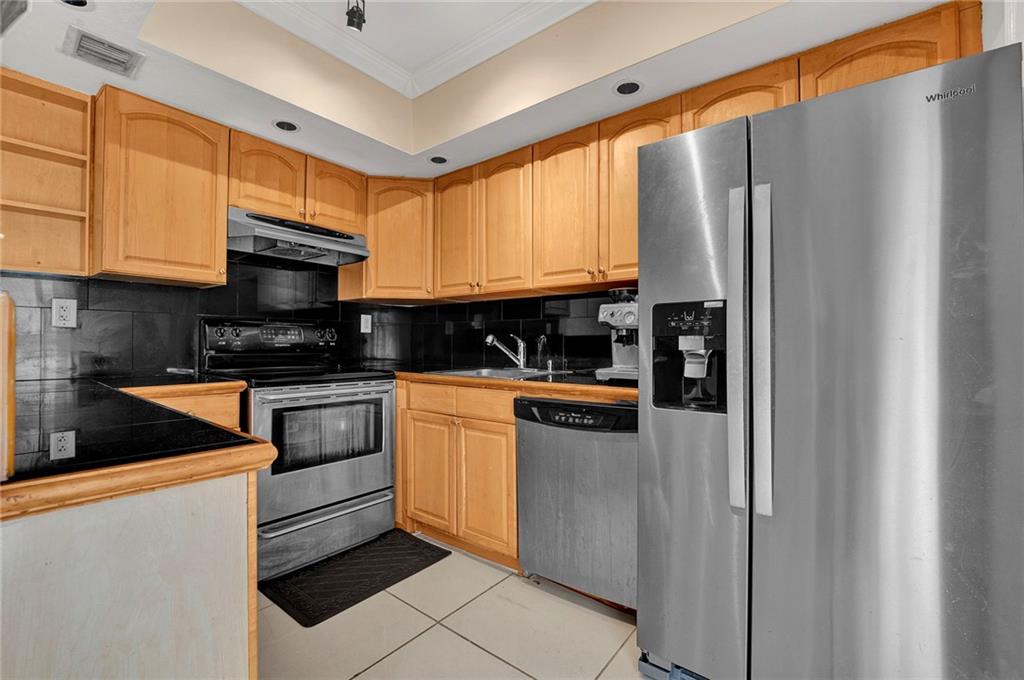 THE VILLAGE BY THE SEA - Residential