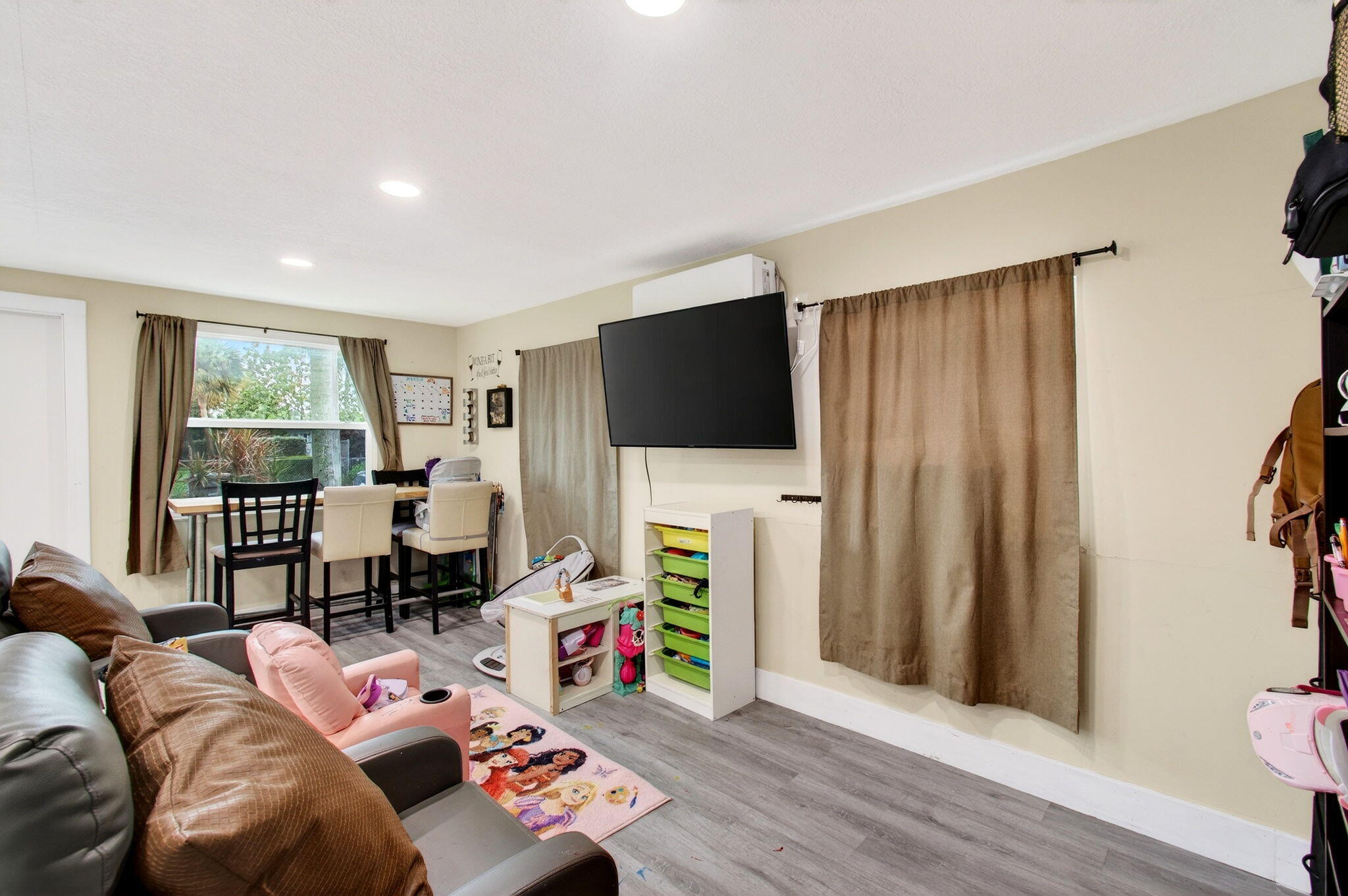 RIDGE GROVE ADD 1 - Residential