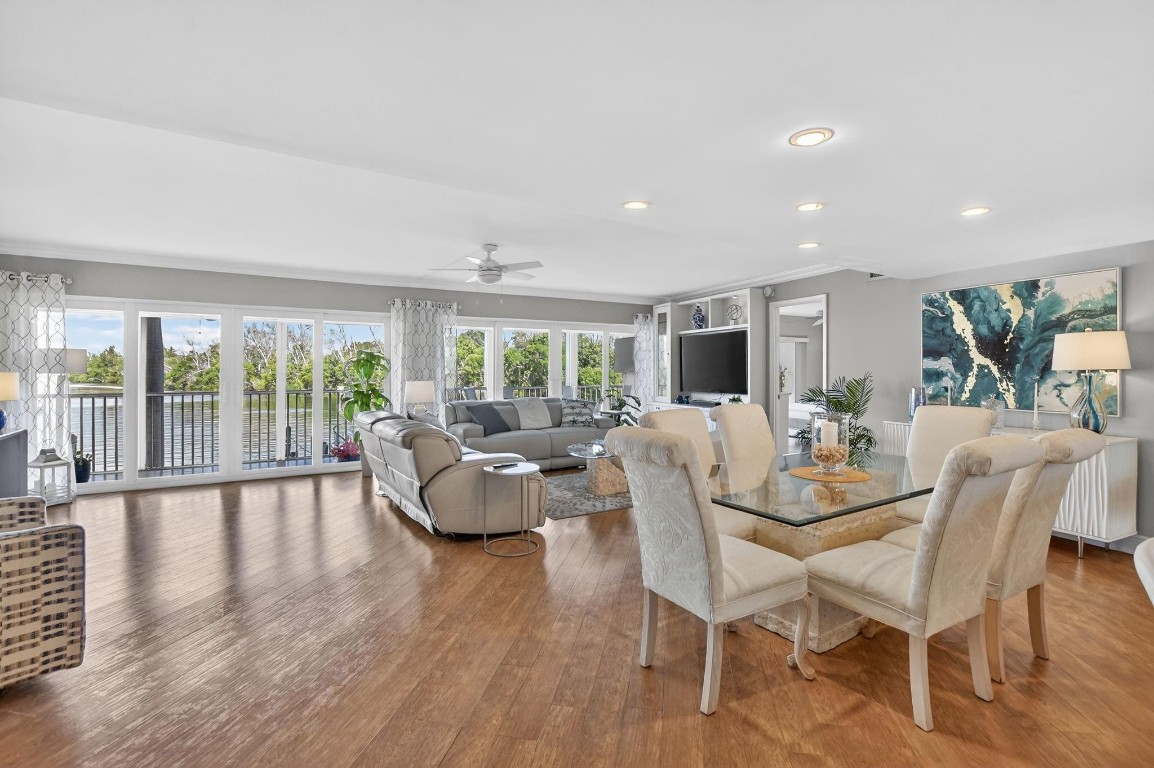 1537 E Hillsboro Boulevard 241