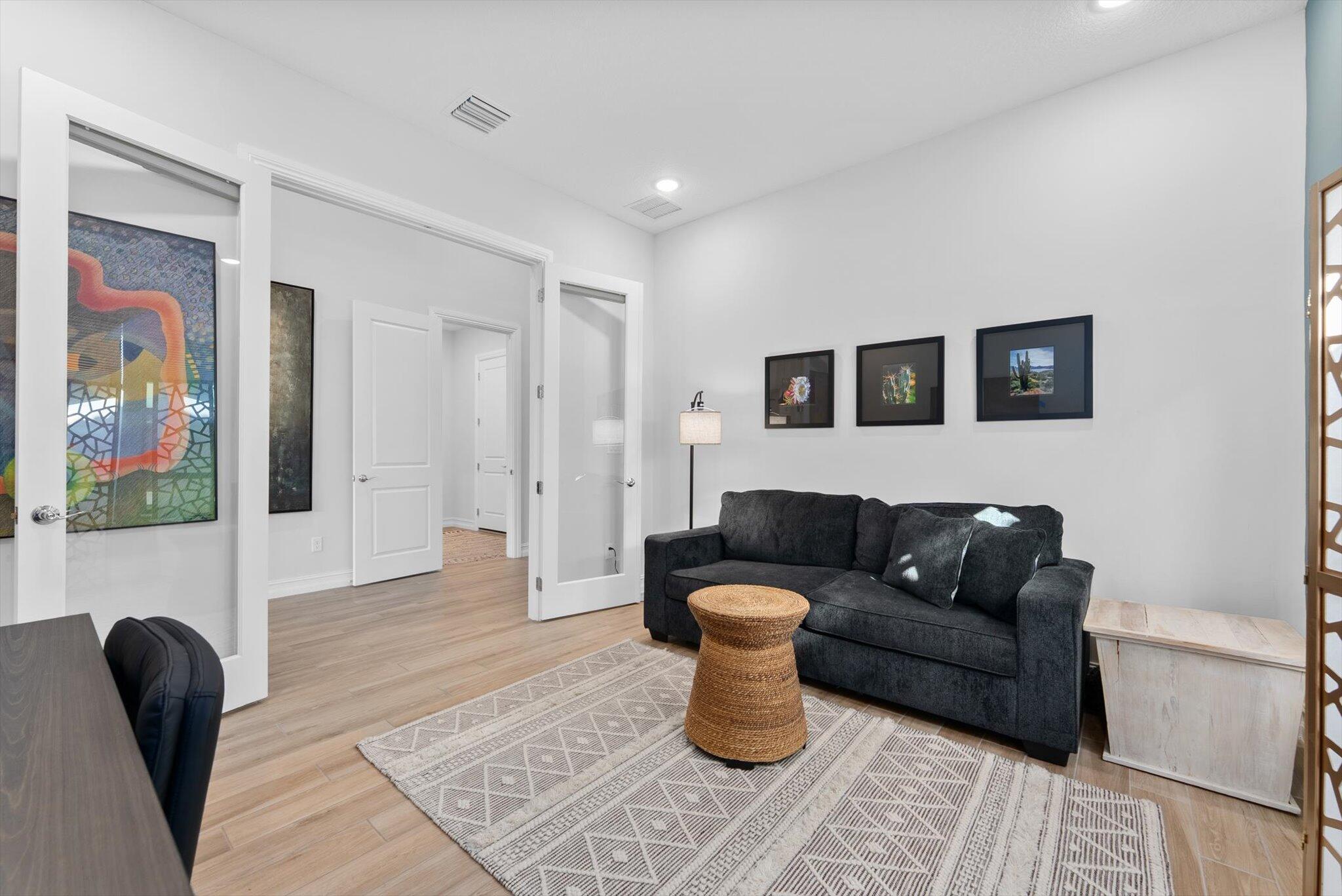 PARKLAND ROYALE - Residential