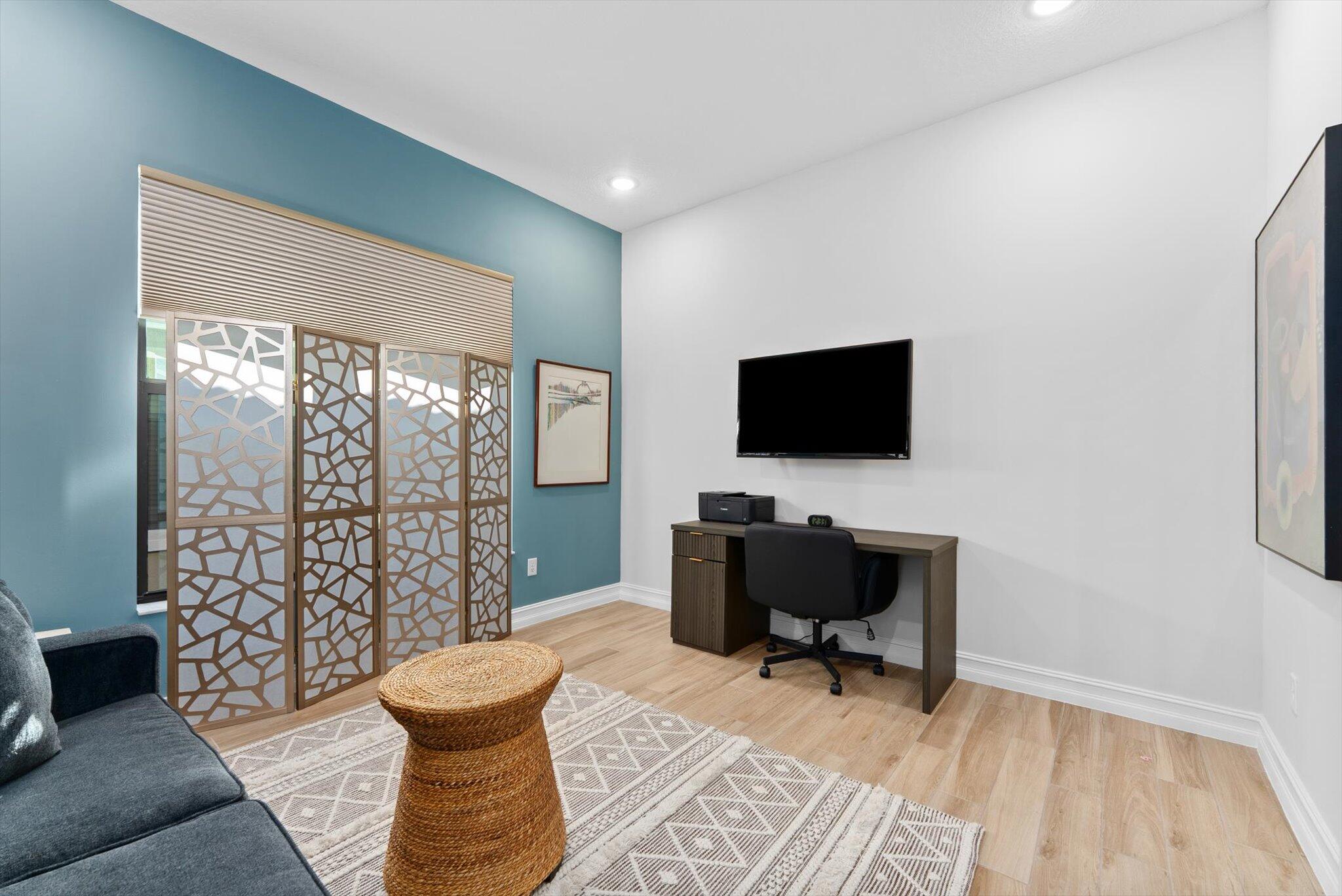 PARKLAND ROYALE - Residential