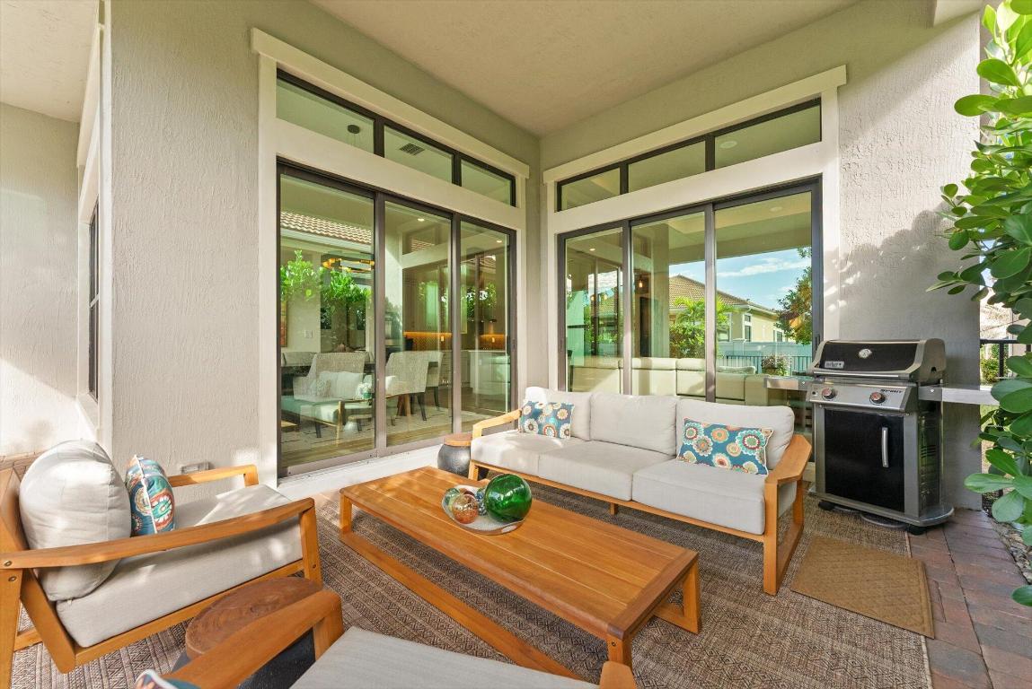 PARKLAND ROYALE - Residential