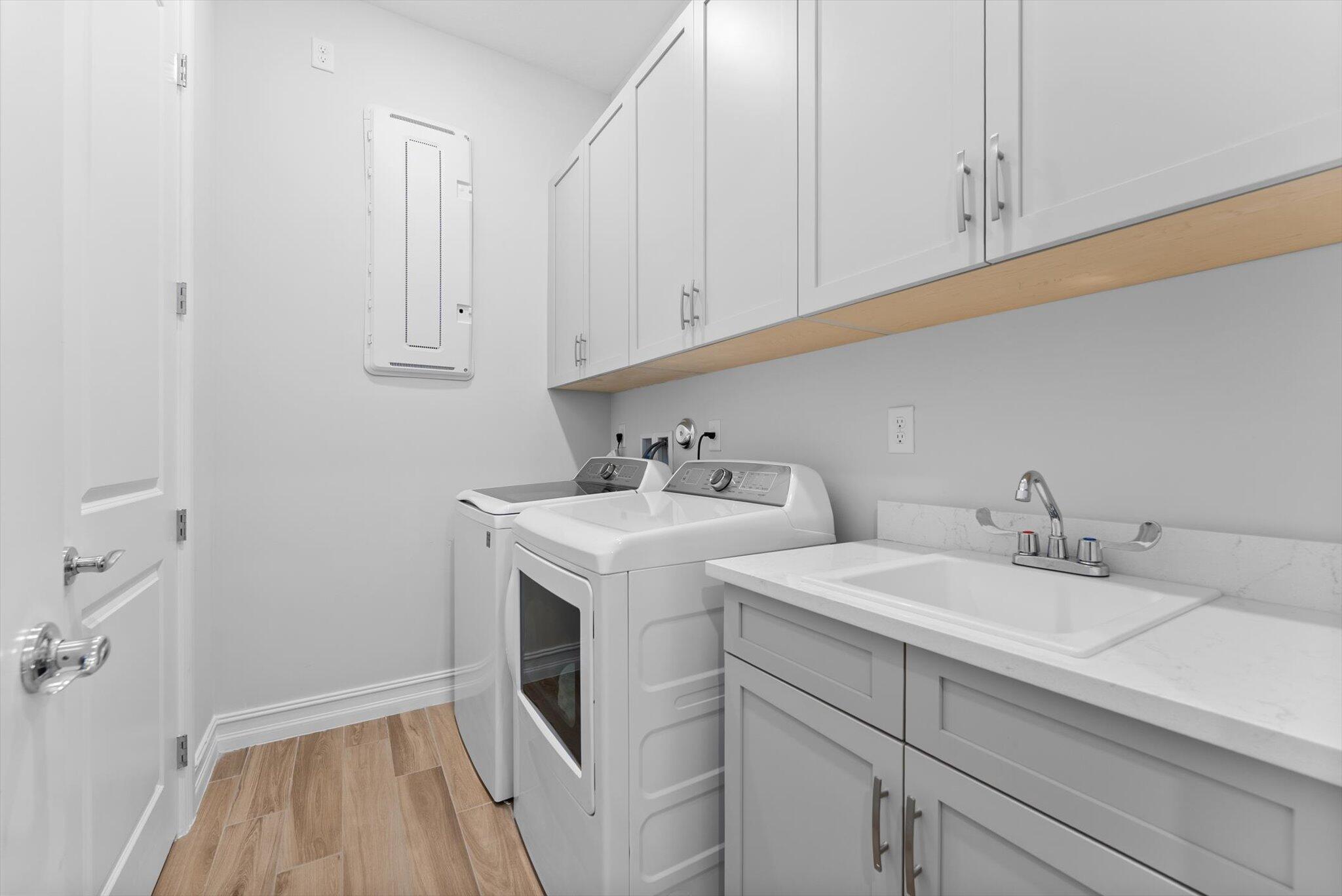 PARKLAND ROYALE - Residential