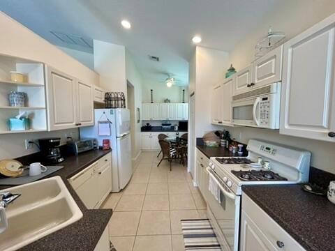 CASCADES AT ST LUCIE WEST - Residential Lease