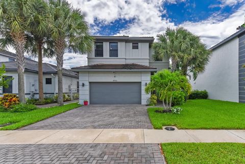 A home in Dania Beach