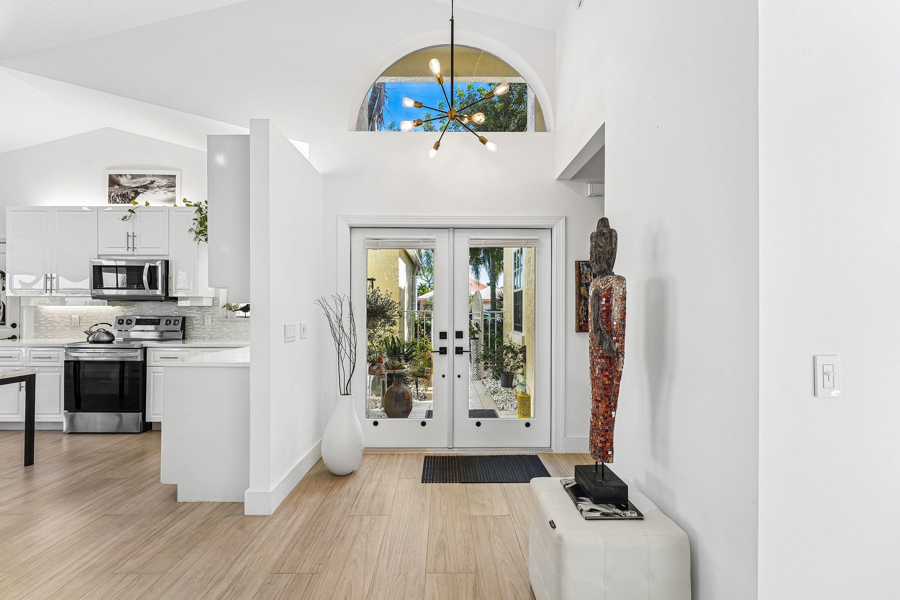 13853 Palm Grove Place