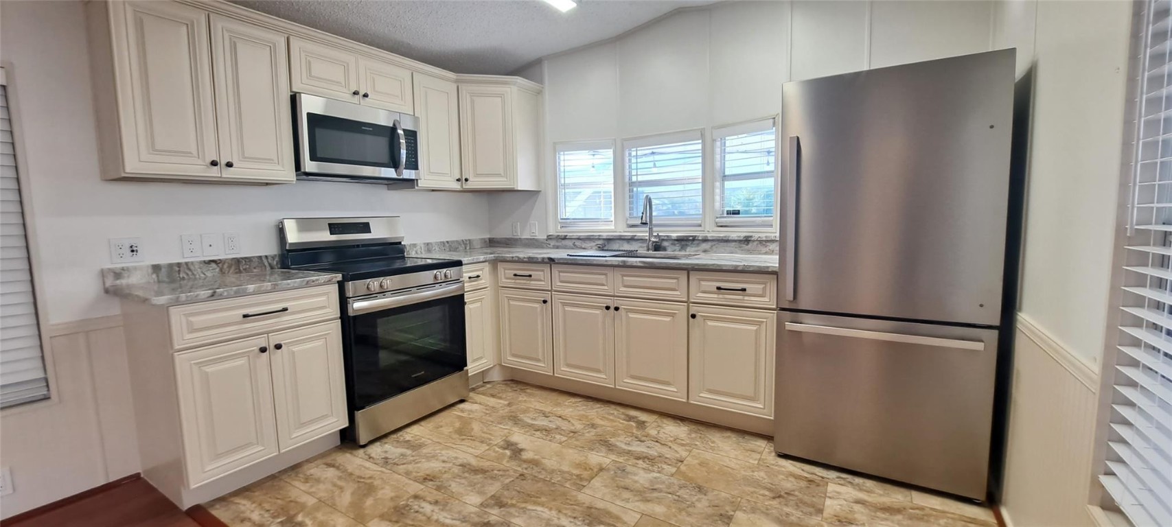 Ancient Oaks R V Residenc - Residential