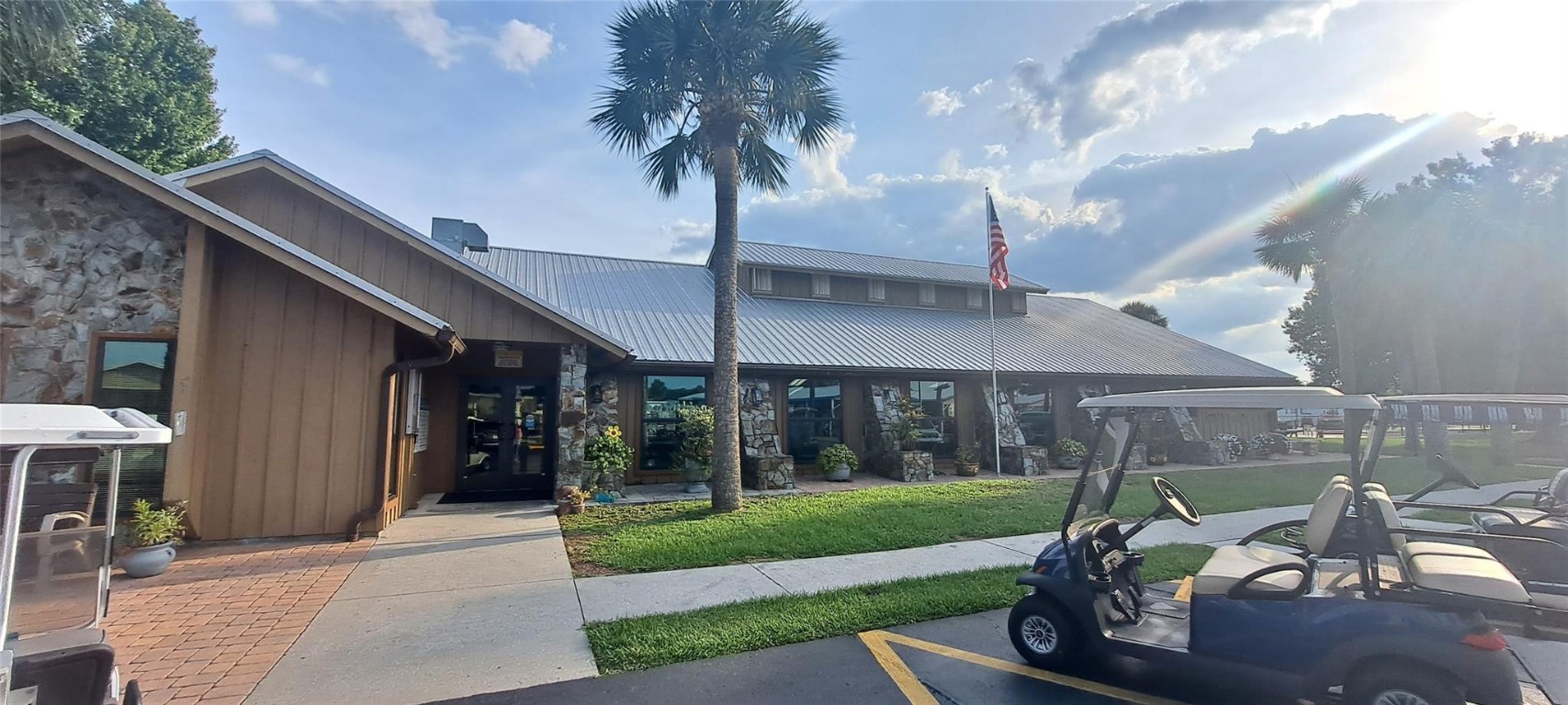 Ancient Oaks R V Residenc - Residential