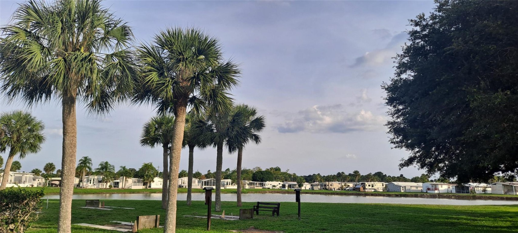 Ancient Oaks R V Residenc - Residential