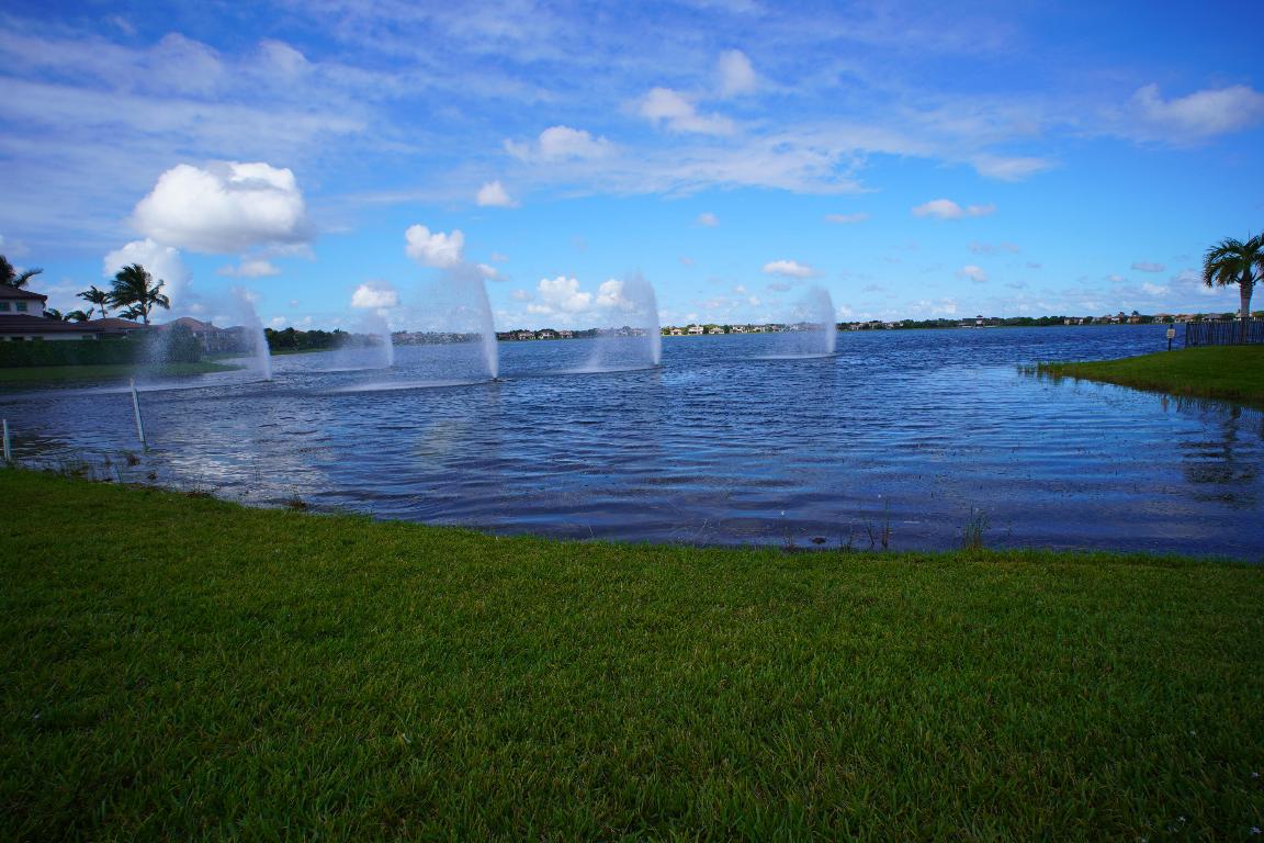 8965 Watercrest Circle E