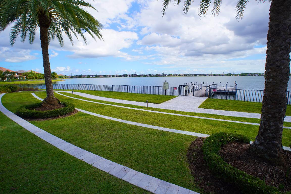 BRUSCHI Watercrest - Residential