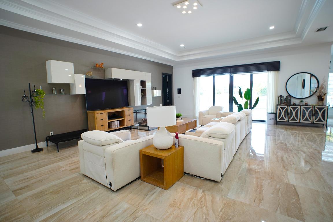 BRUSCHI Watercrest - Residential