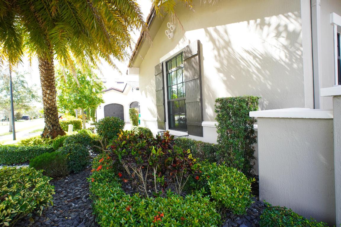 BRUSCHI Watercrest - Residential