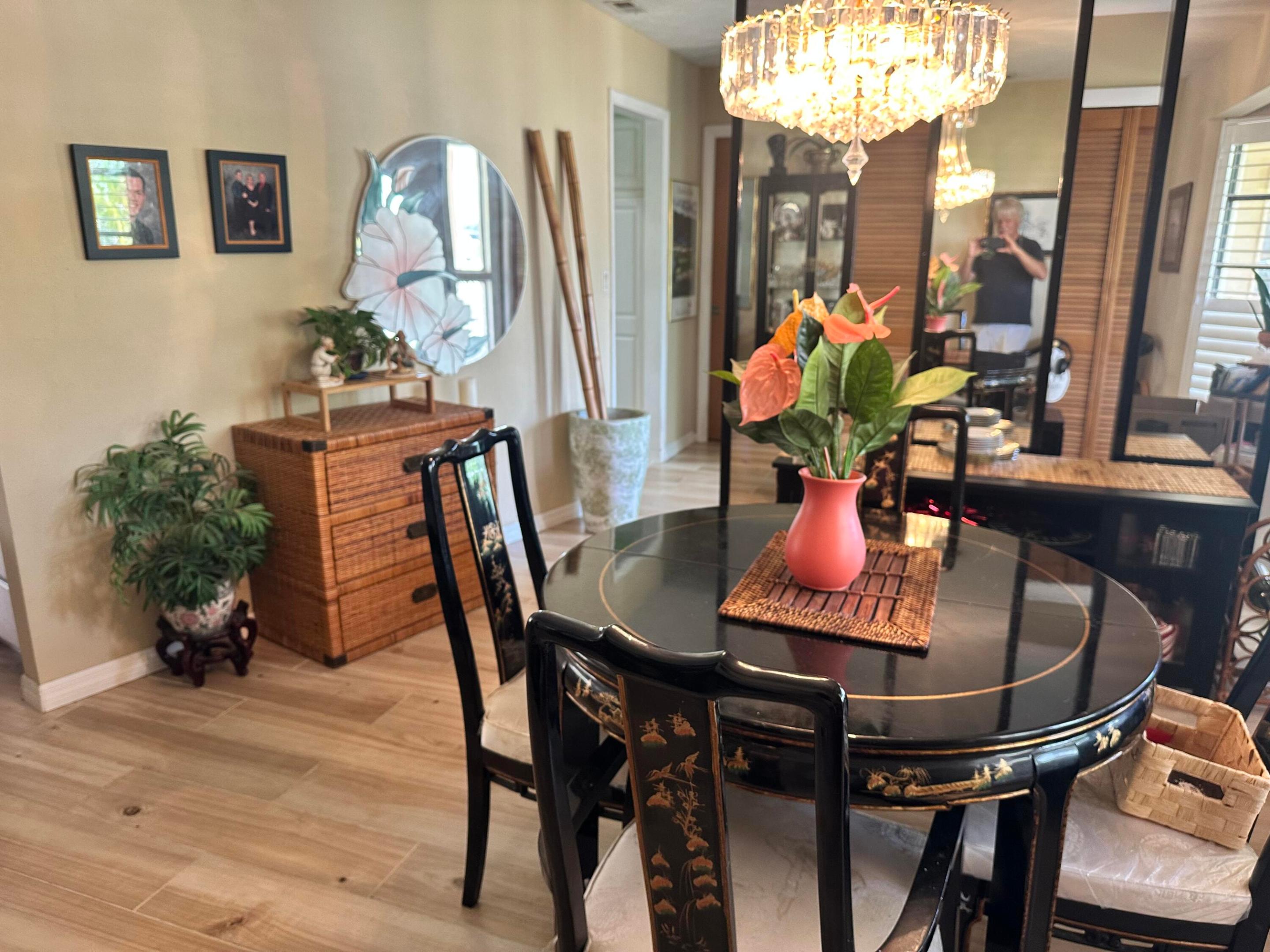 TOWN AND COUNTRY ESTATES - Residential